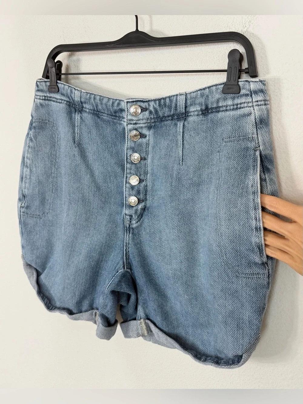 We The Free Osaka Relaxed Shorts Baggy Slouchy Button Fly Size 28